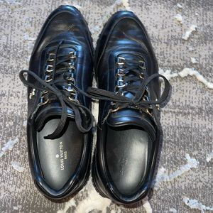 Louis Vuitton mens leather shoes